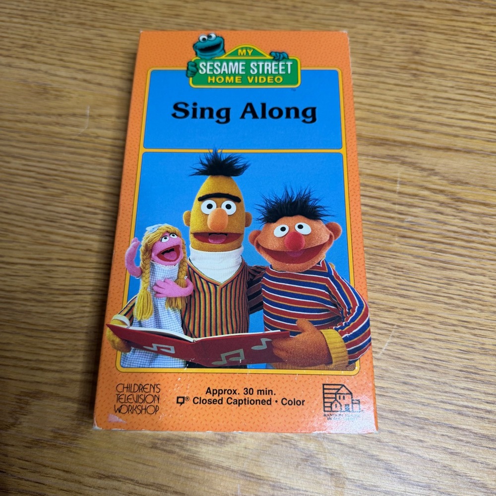 Sesame Street Sing Along VHS 1987 My Sesame Street Home Video Bert Ernie Muppets